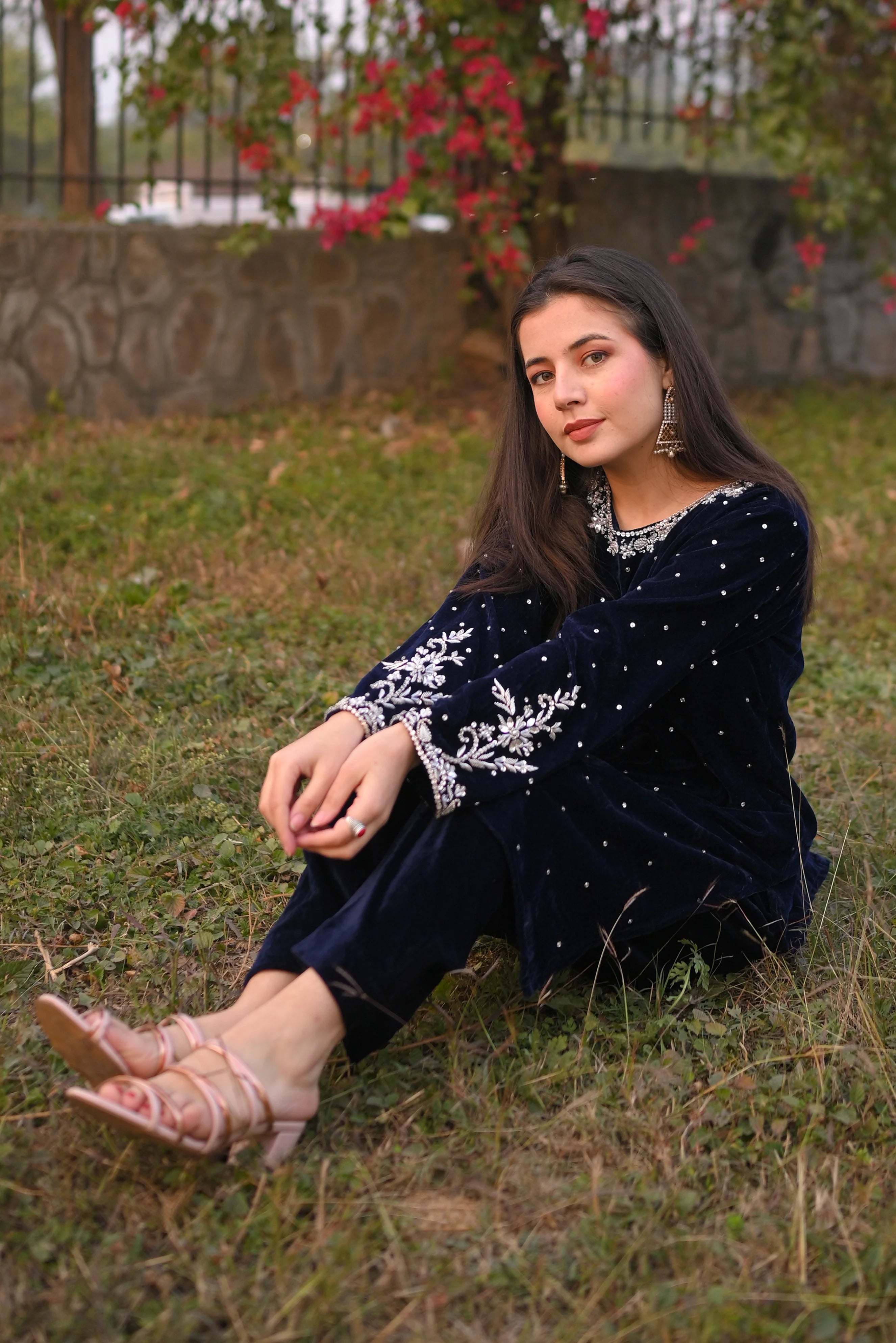 Blue Velvet Short Dress with Kora Dabka Hand Embellishment – 2 Piece Set